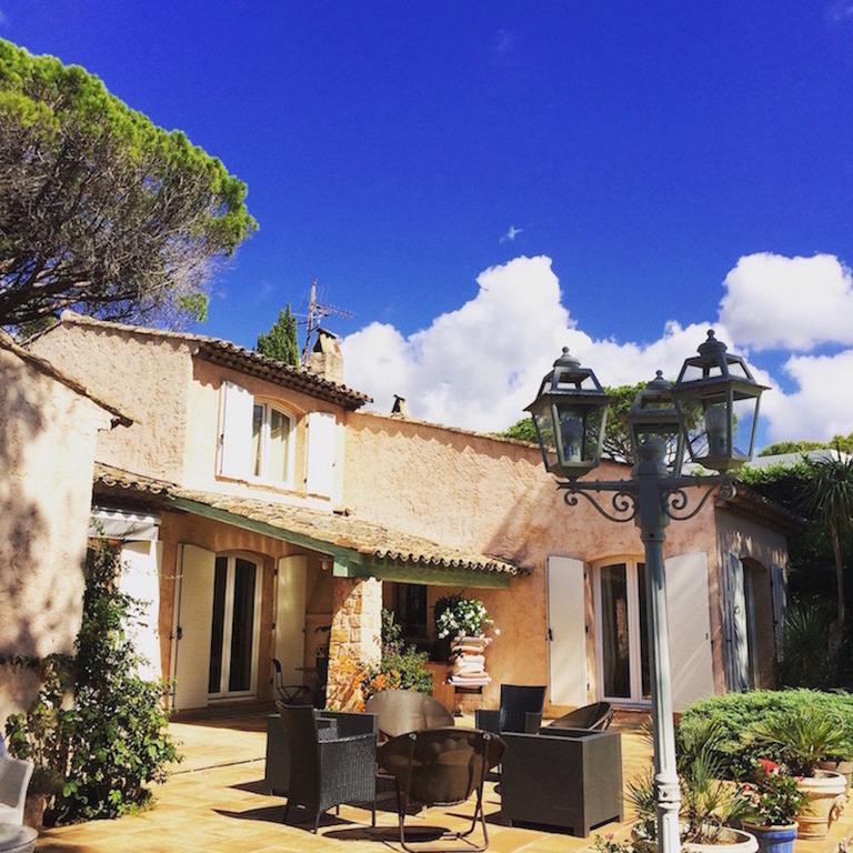 Villa Charme et Détente Saint-Raphaël Esterno foto