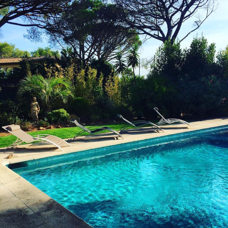 Villa Charme et Détente Saint-Raphaël Esterno foto