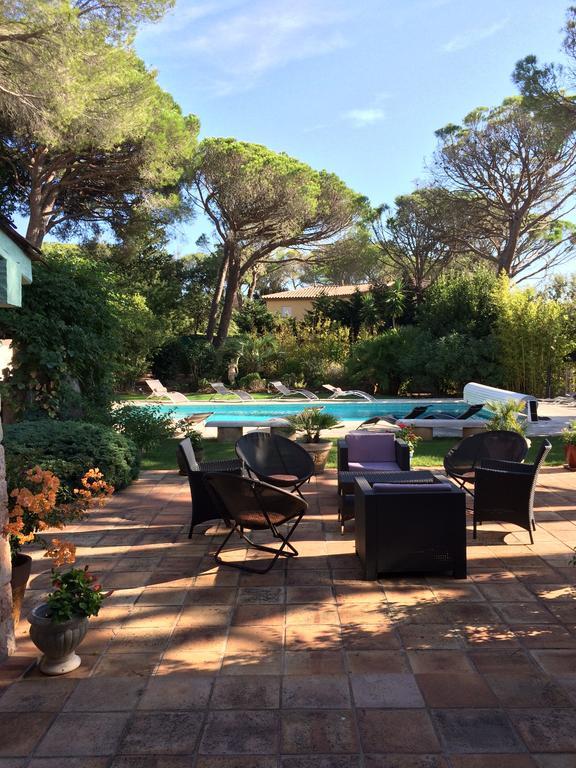 Villa Charme et Détente Saint-Raphaël Esterno foto