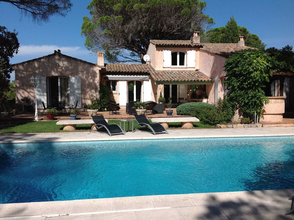 Villa Charme et Détente Saint-Raphaël Esterno foto